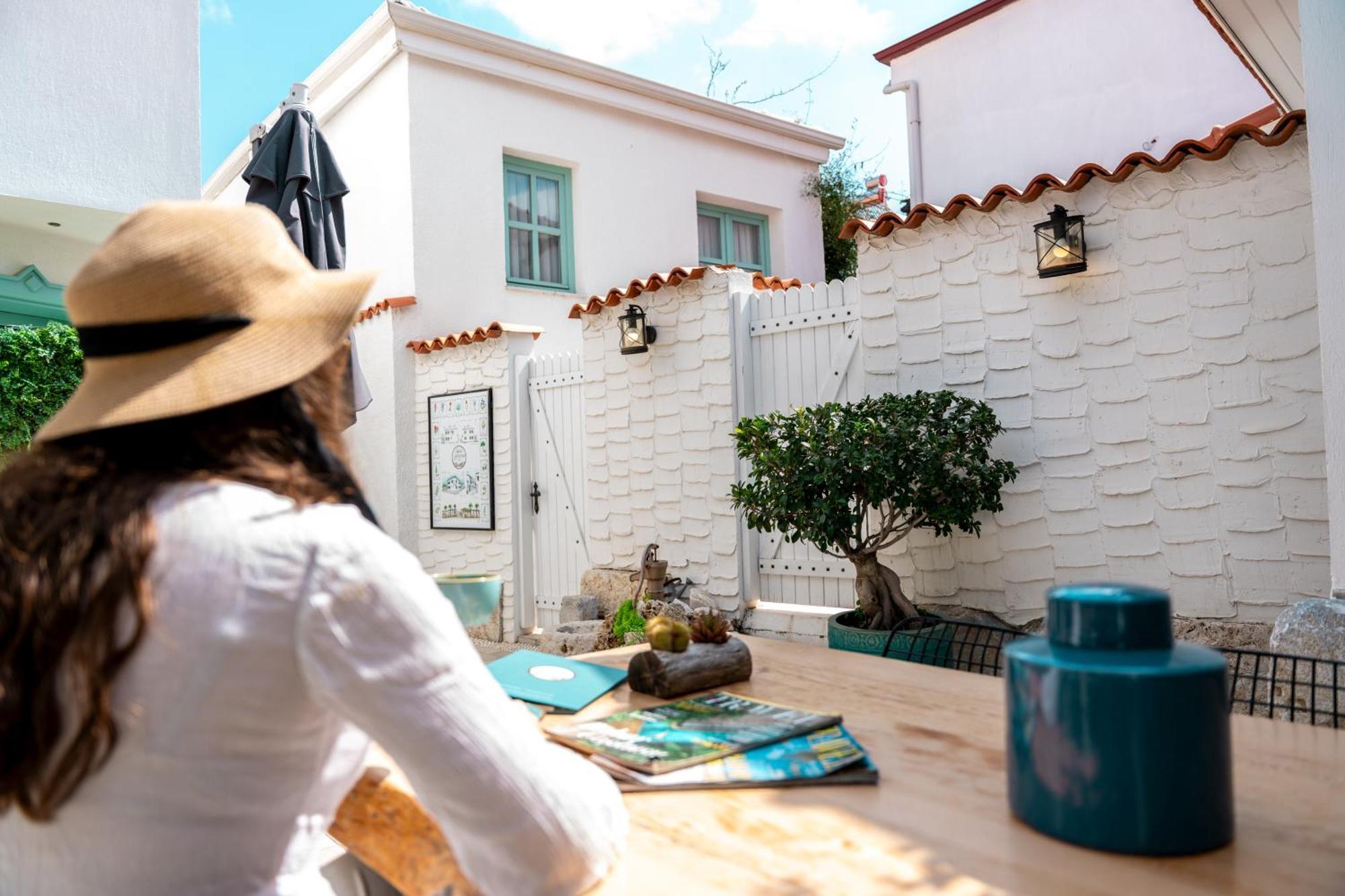 Sigacik Gardenya Buti̇K Otel エクステリア 写真
